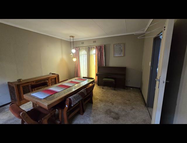4 BEDROOM FREEHOLD FOR SALE IN ALBEMARLE